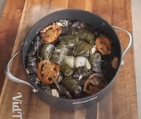 עלי גפן ממולאים תומר תומס