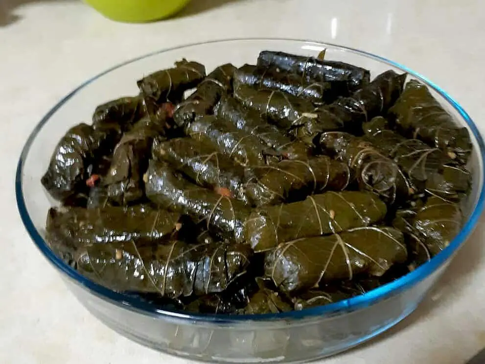 עלי גפן במילוי בשר