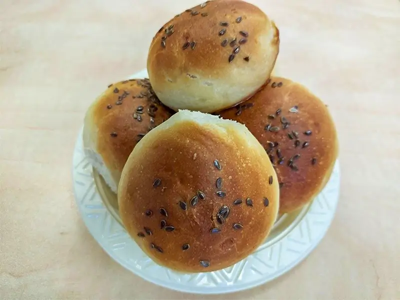 לחמניות המבורגר רכות מתכון משגע