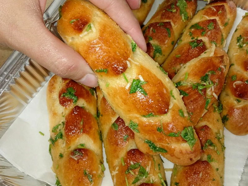 אצבעות לחם שום מתכון מעלף